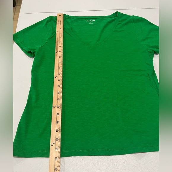 J CREW basic vintage cotton blouse with short sleeves green and V-neck M - Picture 4 of 7